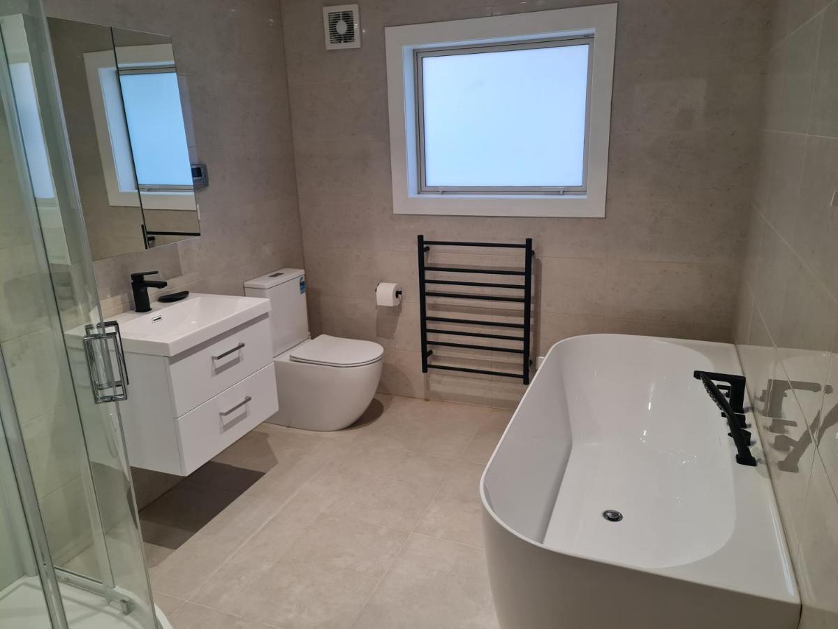 Brand New Home - Central Masterton Luaran gambar
